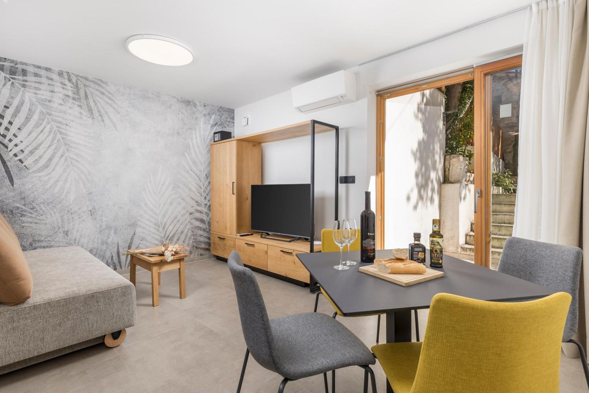 Pula Residence Rooms And Apartments Old City Center Zewnętrze zdjęcie